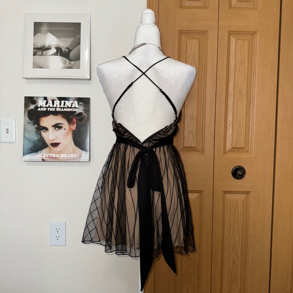 Lucy in the Sky Black Mesh Tan Mini Dress XS V-Neck Coquette Party Fit Flare - Picture 3 of 9
